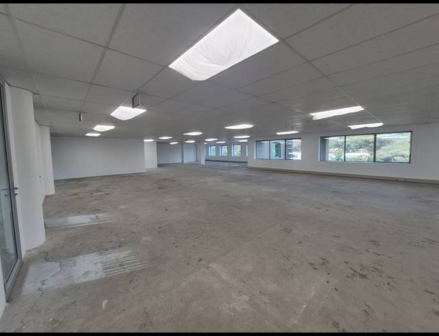 777M² OFFICE TO LET IN WOODMEAD